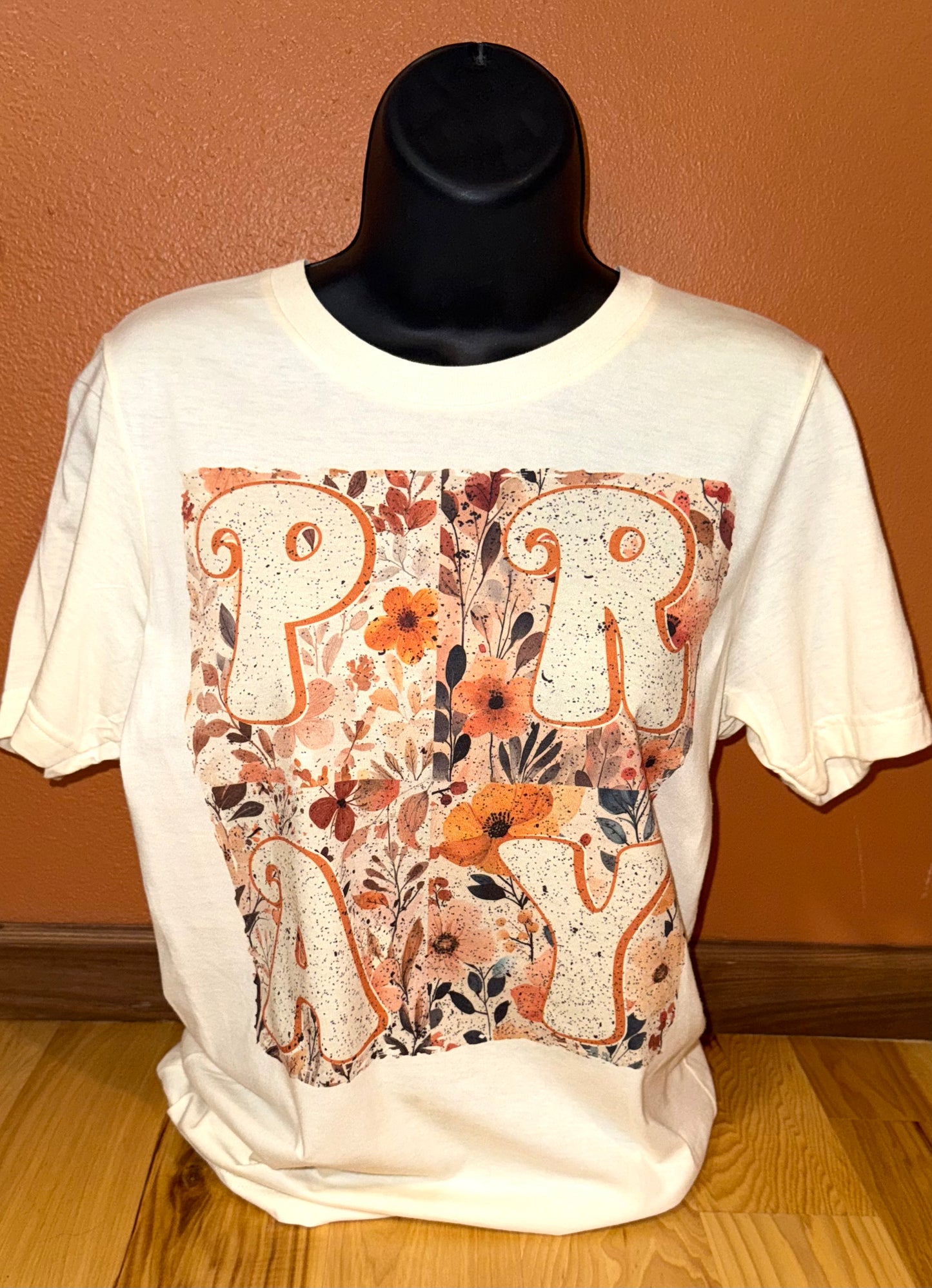 Pray Tee